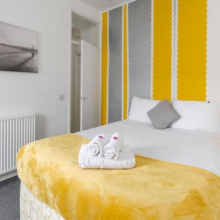 Comfortable Liverpool Townhouse - Free Parking Extérieur photo