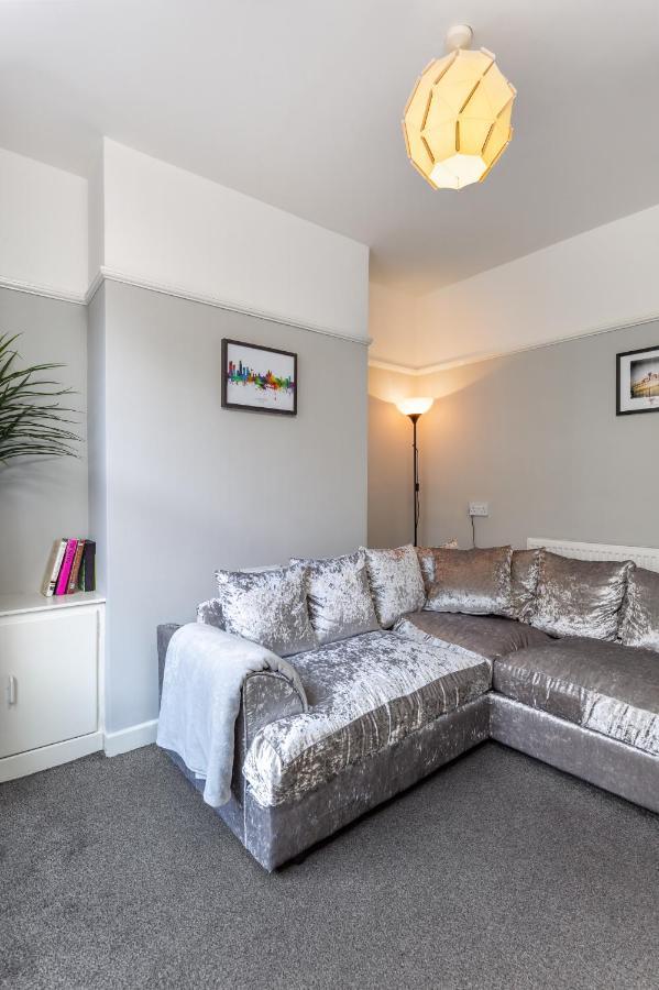 Comfortable Liverpool Townhouse - Free Parking Extérieur photo
